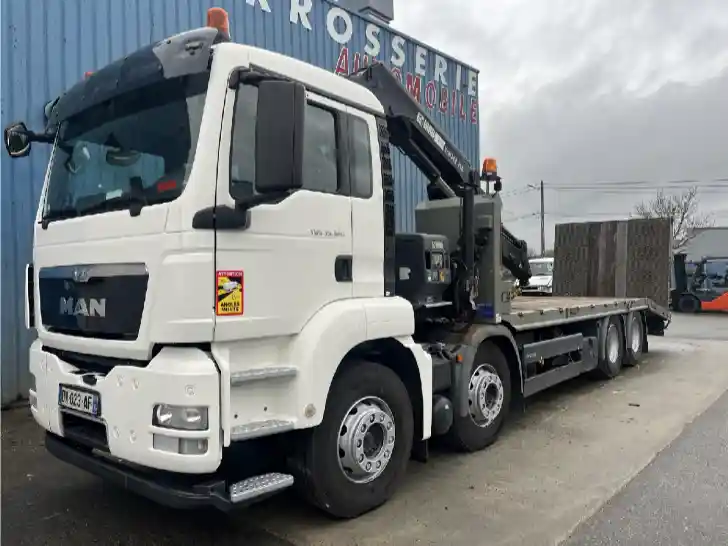 Acquisition d’un camion plateau MAN